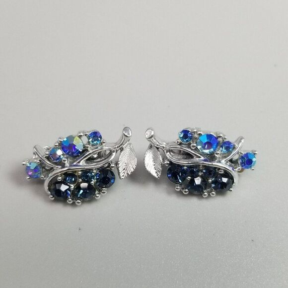 Vintage Lisner Silver Tone Light and Dark Blue Rhinestones AB Clip On Earrings - Picture 2 of 6